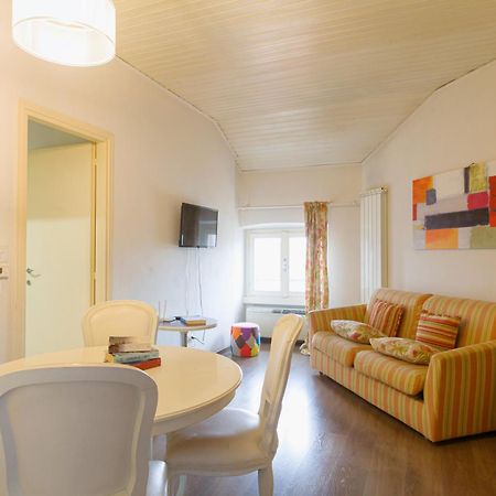 Milanese Flat - Via Vigevano Exterior photo